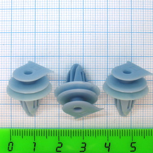7453